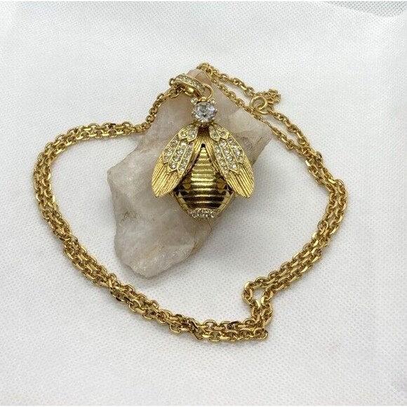 Ann Taylor Gold Tone‎ Bug Bee Fly Rhinestone Cable Chain Necklace 33'' Insect - Picture 2 of 8